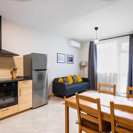 Appartamento Cozy And Colorful 2bd Flat With Location Sofia